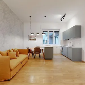 https://sahi-dei-dellolimpo-apartments-porta-romana.it-lombardy.com