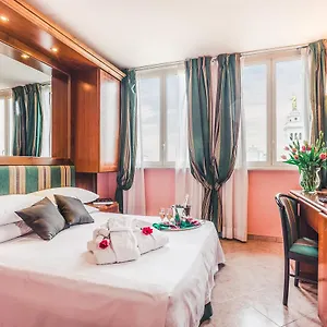 Raeli Siracusa Italien