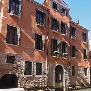 https://palazzetto-san-lio-rialto.hotelslidodijesolo.com