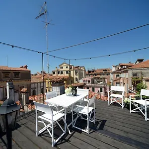 La Fenice Venedik