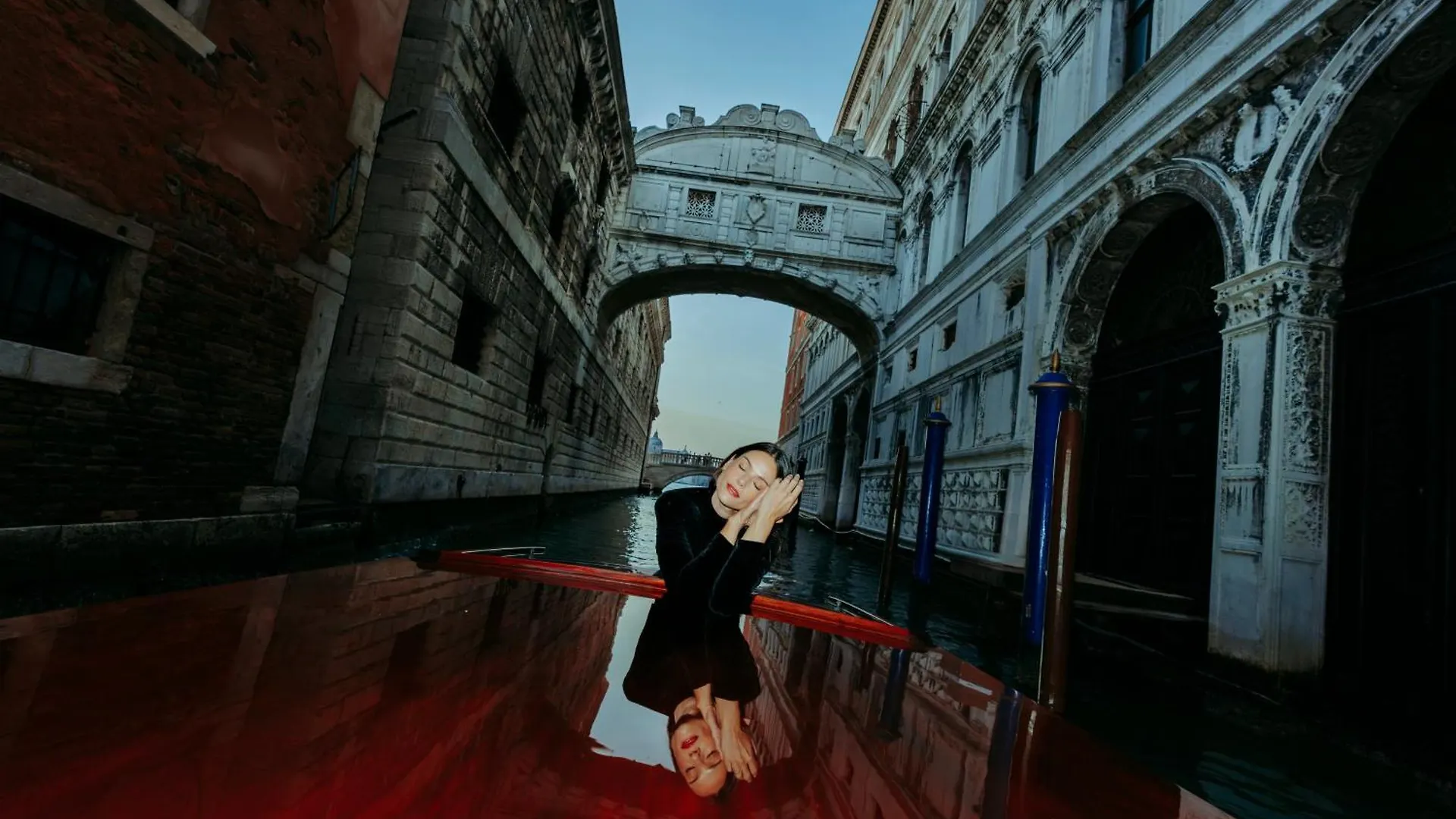 ****  Hotel Al Ponte Dei Sospiri Venice Italy