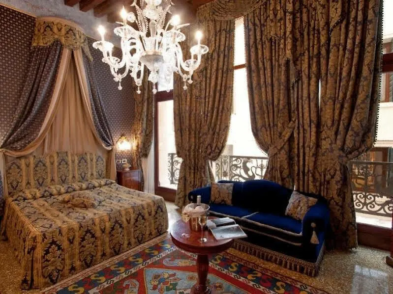 Hotel Al Ponte Dei Sospiri Venice