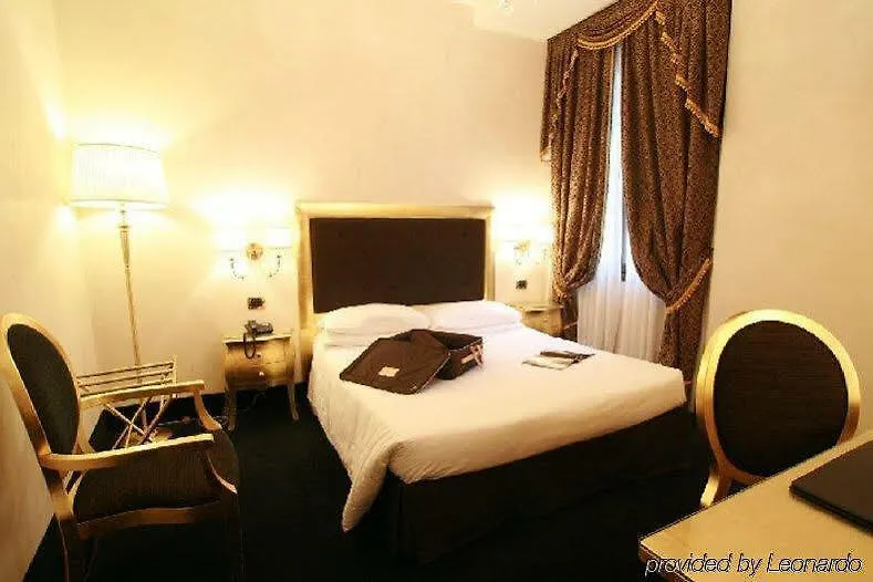 Hotel Al Ponte Dei Sospiri Venice Italy